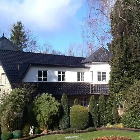 On The Eifelsteig 公寓